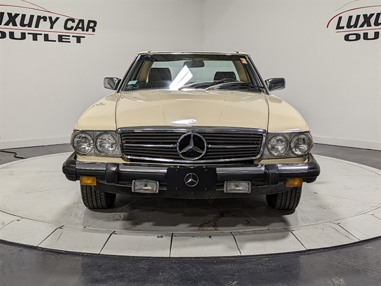 1984 Mercedes-Benz 380's photo