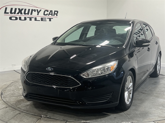 2016 FORD Focus SE FWD