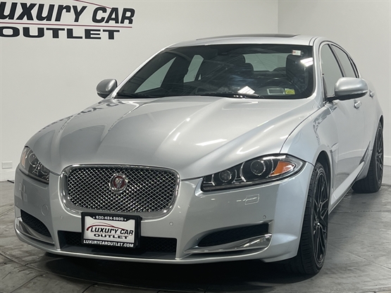 2015 JAGUAR XF Luxury AWD