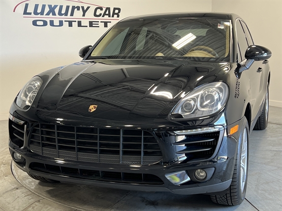 2015 PORSCHE Macan